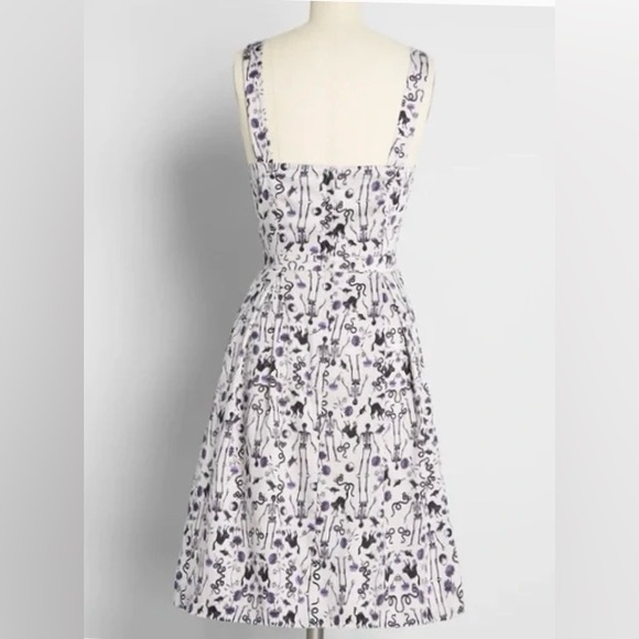Modcloth Black and White Floral Dress - Picture 3 of 7